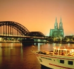 TRAVEL TIPS TRAVEL TIPS